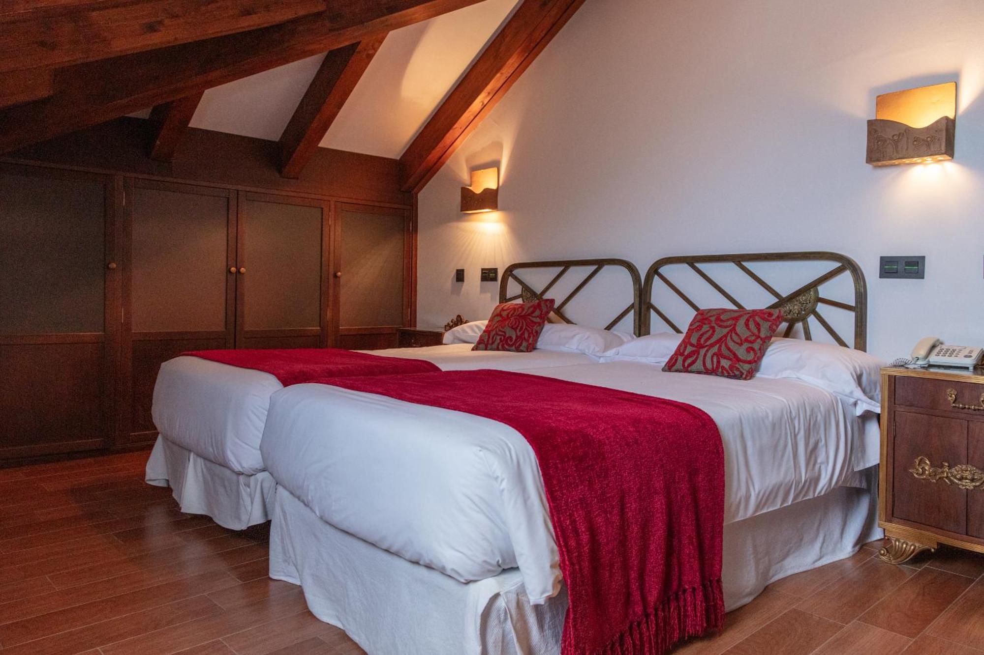 Hotel Concejo Hospederia Valoria la Buena Zimmer foto